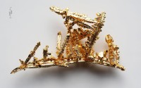 Fractional Reserve Gold Bullion Gold crystals
